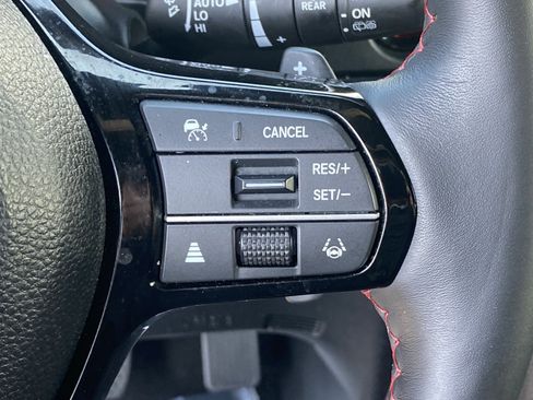 Used 2025 Honda Pilot Black Edition image 26