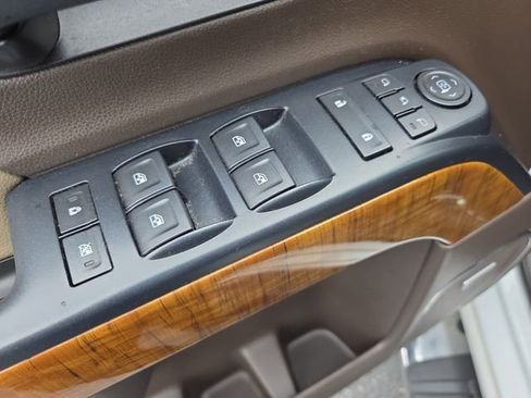 Used 2018 GMC Sierra 1500 SLT image 19