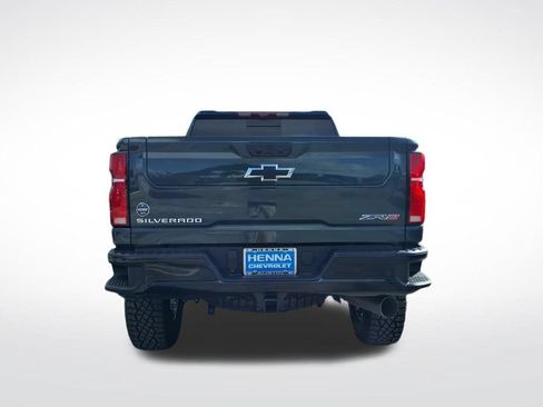 New 2026 Chevrolet Silverado 2500 ZR2 AWD/4WD image 5