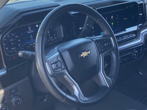 Used 2023 Chevrolet Silverado 1500 LT RWD image 20