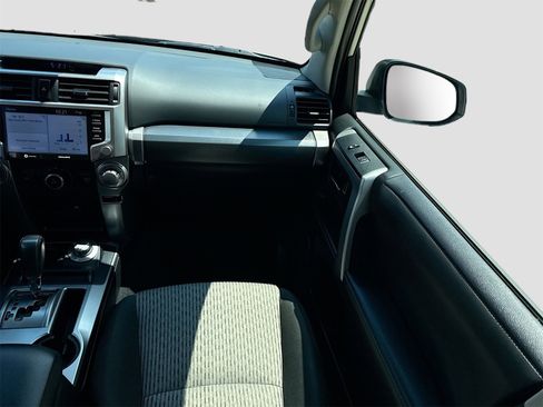 Used 2023 Toyota 4Runner SR5 image 21