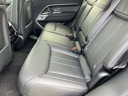 New 2026 Land Rover Range Rover SE AWD/4WD image 36