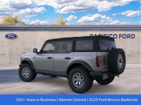 New 2025 Ford Bronco Badlands AWD/4WD image 5