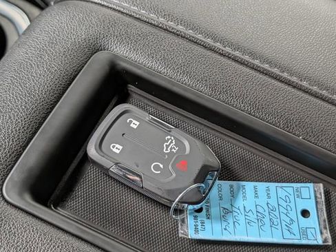 Used 2021 Chevrolet Silverado 1500 RST AWD/4WD image 27