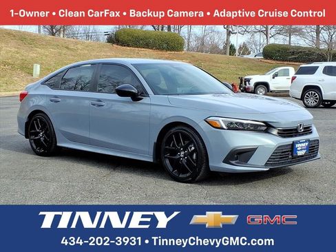 Used 2023 Honda Civic Sport image 1