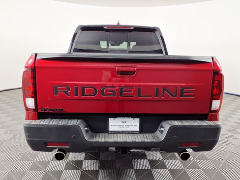 Used 2024 Honda Ridgeline Black Edition image 5