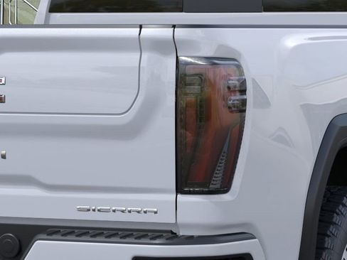 New 2026 GMC Sierra 2500 Denali w/ Denali Reserve Package AWD/4WD image 12