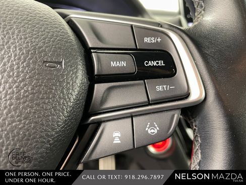 Used 2018 Honda Accord Sport image 24