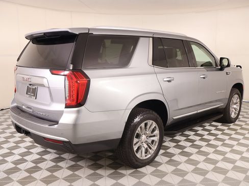 Used 2023 GMC Yukon Denali AWD/4WD image 24
