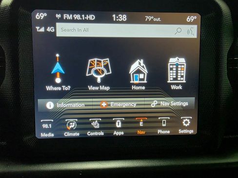 Used 2021 Jeep Wrangler Unlimited Sahara w/ Uconnect 4C Nav & Sound Group image 12