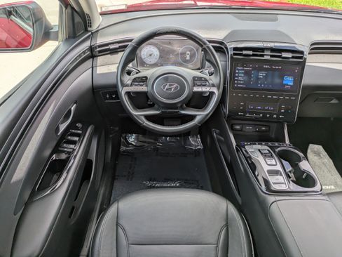 Certified 2022 Hyundai Tucson Limited FWD image 15