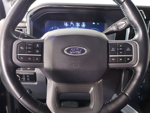 Used 2024 Ford F250 Lariat w/ Lariat Ultimate Package AWD/4WD image 3