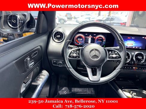 Used 2021 Mercedes-Benz GLA 250 4MATIC w/ Premium Package image 21