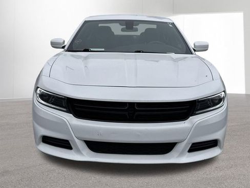 Used 2022 Dodge Charger SXT RWD image 16