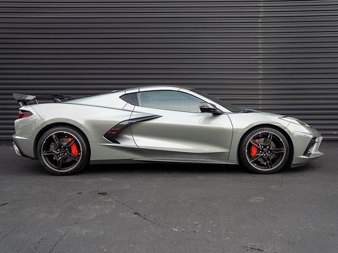 Used 2022 Chevrolet Corvette Stingray Preferred Cpe w/ 2LT RWD image 27