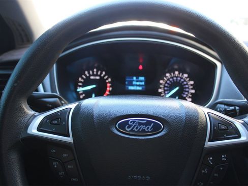 Used 2015 Ford Fusion S image 25