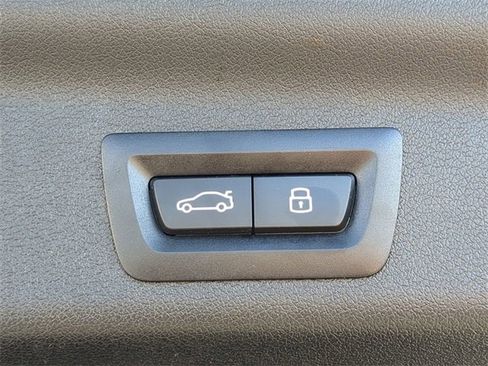 Used 2025 BMW X1 xDrive28i image 15