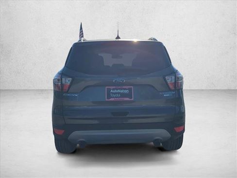 Used 2018 Ford Escape Titanium AWD/4WD image 5