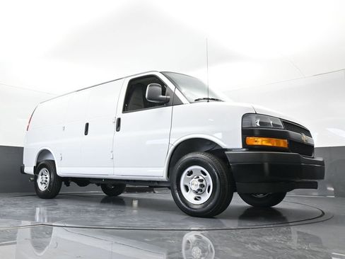 New 2025 Chevrolet Express 2500 w/ Driver Convenience Package image 59