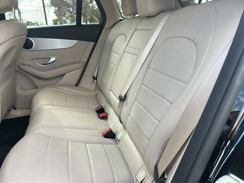 Used 2019 Mercedes-Benz GLC 300 image 47