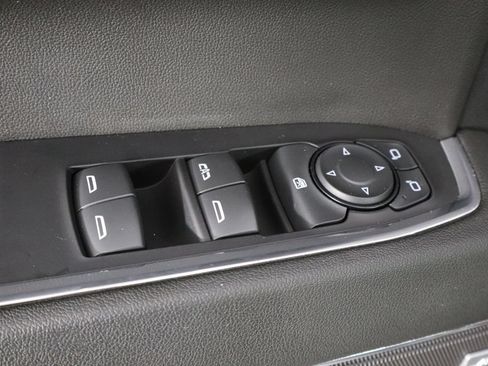 Used 2024 Chevrolet Silverado 1500 RST w/ Convenience Package II AWD/4WD image 22
