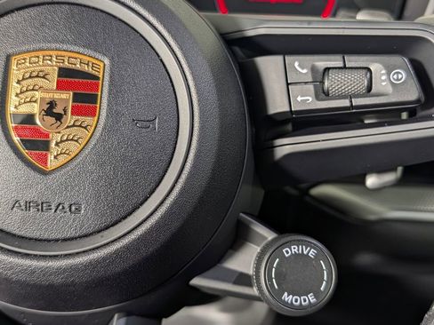Certified 2024 Porsche Cayenne AWD/4WD image 36