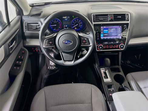 Used 2019 Subaru Outback 2.5i Premium image 21