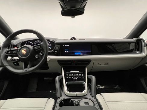 New 2026 Porsche Cayenne Coupe AWD/4WD image 6