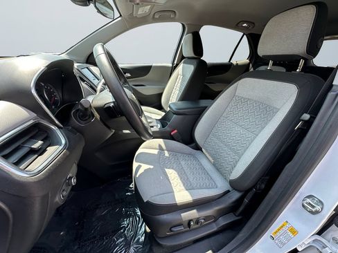 Used 2024 Chevrolet Equinox LT FWD image 9