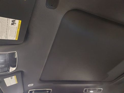 New 2025 Land Rover Range Rover Sport SE image 26