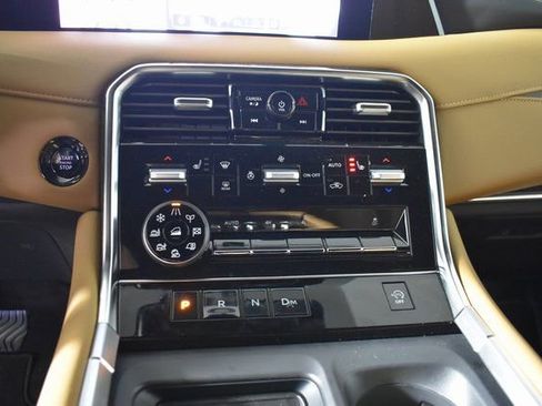 New 2025 Nissan Armada SL w/ Captain's Chari Seat Package image 29