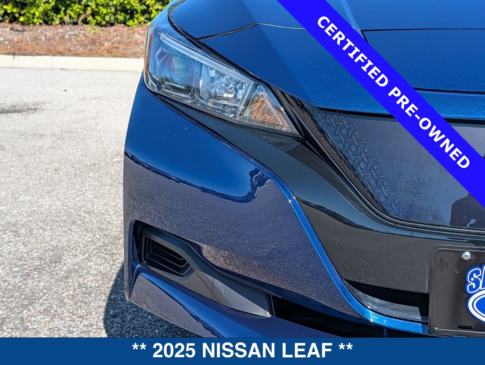 Used 2025 Nissan Leaf S FWD image 10