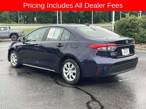 Used 2024 Toyota Corolla LE FWD image 3