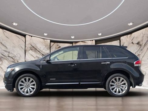 Used 2013 Lincoln MKX FWD image 5