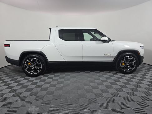 Used 2023 Rivian R1T Adventure AWD/4WD image 6