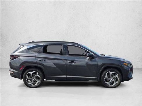 Used 2023 Hyundai Tucson Limited FWD image 4