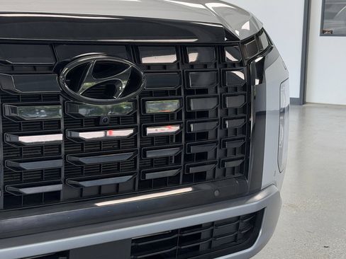 Used 2024 Hyundai Palisade Limited AWD/4WD image 11