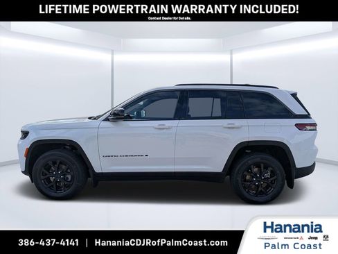 New 2026 Jeep Grand Cherokee Altitude AWD/4WD image 6