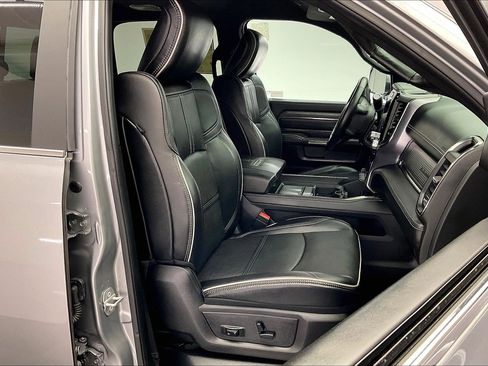 Used 2020 RAM 3500 Limited image 6