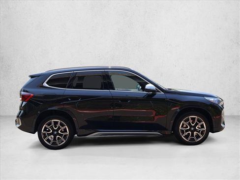 Used 2023 BMW X1 xDrive28i w/ Convenience Package AWD/4WD image 5