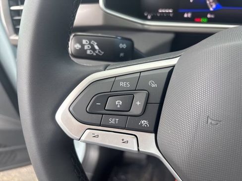 New 2026 Volkswagen Taos SE AWD/4WD image 17