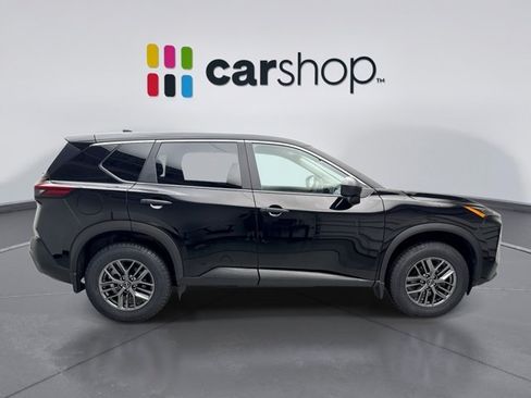 Used 2023 Nissan Rogue S AWD/4WD image 6