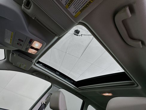 Used 2018 Subaru Forester 2.5i Limited image 26