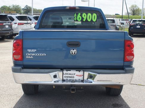 Used 2006 Dodge Dakota SLT RWD image 3
