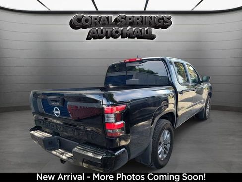 Used 2026 Nissan Frontier SV w/ SV Convenience Package RWD image 2