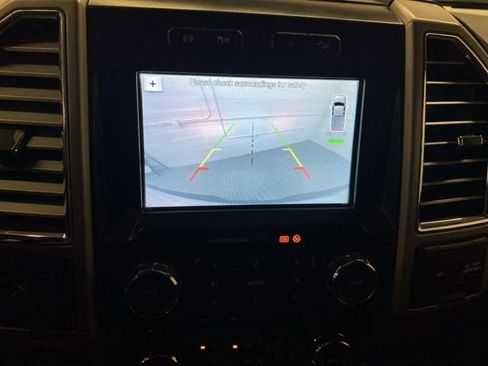 Used 2017 Ford F250 Lariat w/ Chrome Package image 11