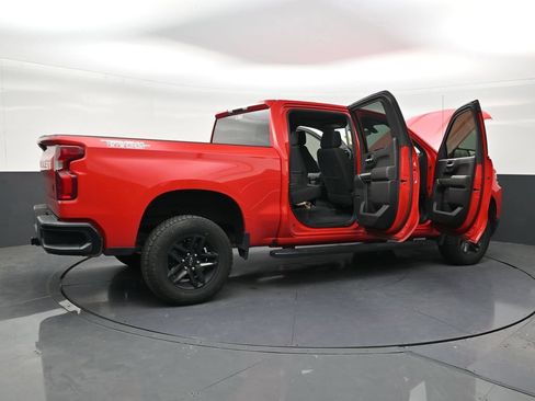 Used 2021 Chevrolet Silverado 1500 LT Trail Boss AWD/4WD image 28