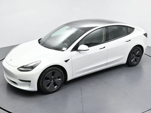 Used 2021 Tesla Model 3 Standard Range Plus RWD image 38