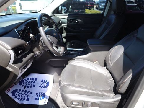 Used 2019 Chevrolet Traverse Premier AWD/4WD image 11