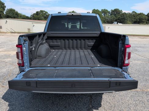 Used 2023 Ford F150 Raptor w/ Raptor 37 Performance Package AWD/4WD image 11